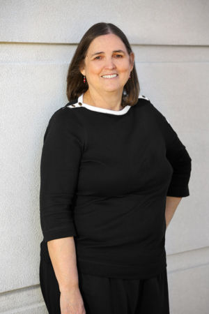 Anne Norris<br />
Vice President of Laboratory Operations